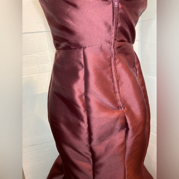 B.Darlin Formal Prom Homecoming Dress Juniors Burgundy Trumpet Size 7/8 [bb] - Picture 6 of 7